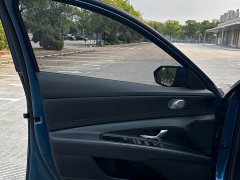 Hyundai Elantra 2022 1.5L CVT Luxury - ფოტო 9