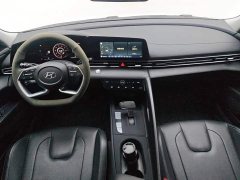 Hyundai Elantra 2022 1.5L CVT Luxury - ფოტო 12