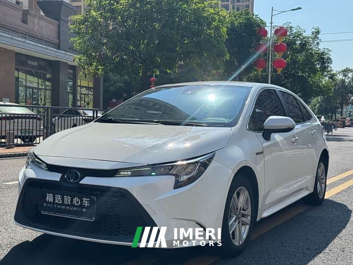Toyota Corolla Hybrid 1.8H E-CVT Leading Edition