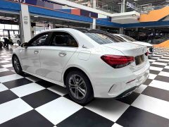 Mercedes-Benz A-Class A 180 L Sport Sedan - ფოტო 15