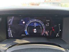 Toyota Camry 2.0L GVP Luxury - ფოტო 13