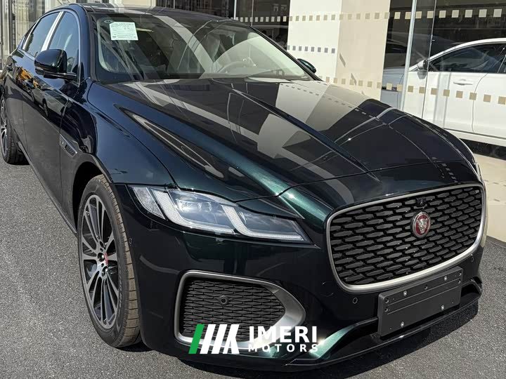 Jaguar XFL 2.0T P200 Two-Wheel Drive Elite Luxury