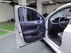 Volkswagen Polo Plus 1.5L Automatic Colorful Tech Edition - ფოტო 7