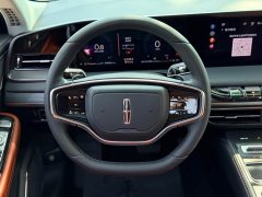 Lincoln Z 2.0T Premium Edition - ფოტო 16
