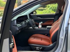 Lincoln Z 2.0T Premium Edition - ფოტო 18