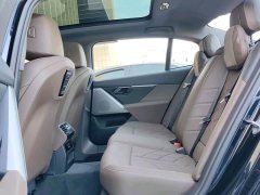 BMW i5 eDrive 35L M Sport Package - ფოტო 9