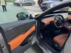 Xiaomi YU7 Four-Wheel Drive Max Edition - ფოტო 4