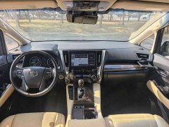 Toyota Alphard Hybrid 2.5L Premium Gold Edition - ფოტო 10