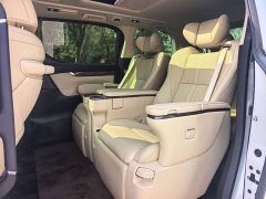 Toyota Alphard Hybrid 2.5L Premium Gold Edition - ფოტო 13