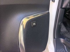 Toyota Alphard Hybrid 2.5L Premium Gold Edition - ფოტო 15