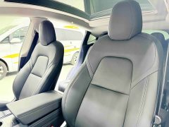 Tesla Model Y Long Range All-Wheel Drive - ფოტო 13
