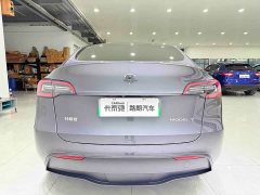 Tesla Model Y Long Range All-Wheel Drive - ფოტო 5