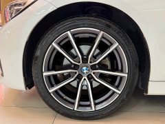 BMW 3 Series 2022 325i M Sport Package - ფოტო 12