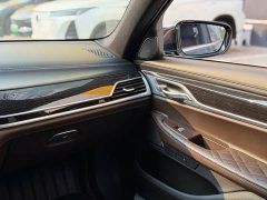 BMW 7 Series 740Li Premier M Sport Package - ფოტო 9