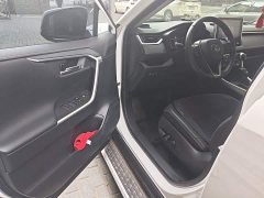 Toyota RAV4 2021 2.0L CVT FWD Fashion Plus Edition - ფოტო 12