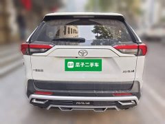Toyota RAV4 2021 2.0L CVT FWD Fashion Plus Edition - ფოტო 3