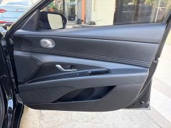 Hyundai Elantra 1.5L CVT LUX Black Knight Limited Edition - ფოტო 19