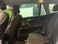 BMW X1 sDrive25Li Premier - ფოტო 5