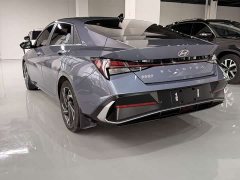 Hyundai Elantra 2023 1.5L CVT Luxury - ფოტო 5