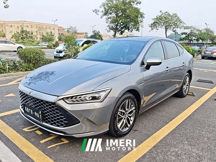 BYD Qin Plus DM-i 120KM Luxury