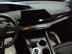 Changan UNI-V 1.5T Premium - ფოტო 13