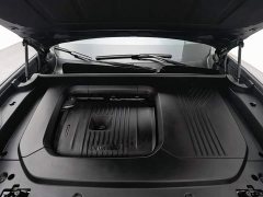 Lynk & Co Geely Lynk & Co 09 EM-P 2.0T Diesel EM-P Voyager Edition PM 7-Seater - ფოტო 6
