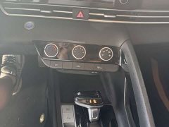Hyundai Elantra 1.5L CVT GLX Elite - ფოტო 11