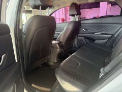 Hyundai Elantra 1.5L CVT GLX Elite - ფოტო 7