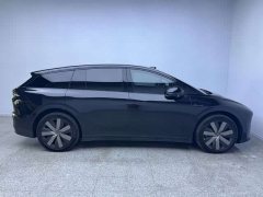 Li Auto i6 2025 Four-Wheel Drive Standard Edition - ფოტო 17