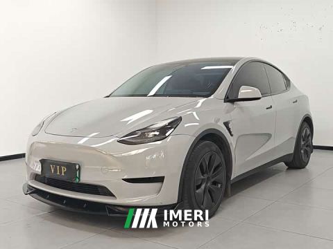 2023 Tesla Model Y Rear-Wheel Drive