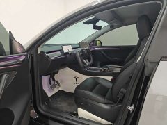 Tesla Model Y Rear-Wheel Drive - ფოტო 9
