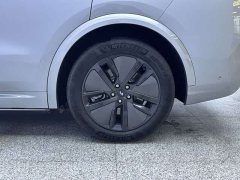 Li Auto L8 Pro - ფოტო 10