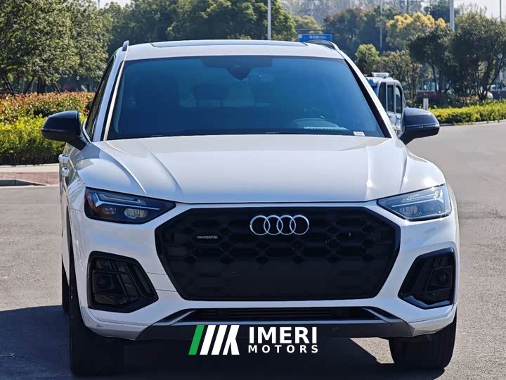 Audi Q5L 45th Anniversary Edition 40 TFSI Luxury Dynamic - ავტომობილი ჩინეთიდან
