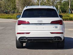 Audi Q5L 45th Anniversary Edition 40 TFSI Luxury Dynamic - ფოტო 6