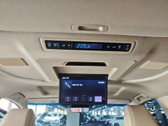 Toyota Vellfire Crown Twin Engine 2.5L HV Premium Edition - ფოტო 13
