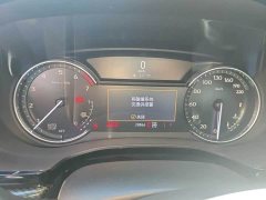 Cadillac XT5 2.0T AWD Luxury - ფოტო 3