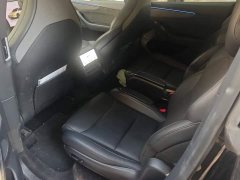 Tesla Model Y L Long Range All-Wheel Drive - ფოტო 11