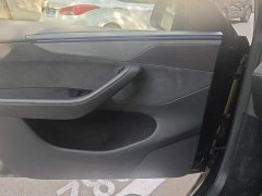 Tesla Model Y L Long Range All-Wheel Drive - ფოტო 7