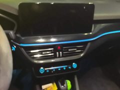 Ford Focus Sedan EcoBoost 180 Automatic ST Line - ფოტო 13