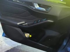 Ford Focus Sedan EcoBoost 180 Automatic ST Line - ფოტო 7
