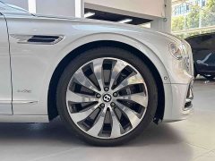 Bentley Flying Spur 2020 6.0T W12 Standard Edition - ფოტო 13
