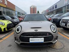 BMW 2023 MINI Clubman Facelift 2.0T Cooper S Connoisseur - ფოტო 2