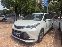 Toyota Sienna 2021 2.5L Hybrid Premium Edition - ფოტო 1