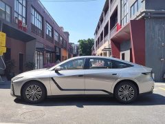 Lexus ES 300h - ფოტო 3