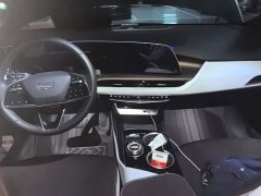 Cadillac GT4 2023 25T Fashion Edition - ფოტო 12