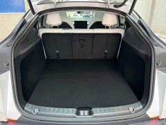 Tesla Model Y Rear-Wheel Drive - ფოტო 8