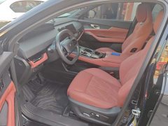 Changan UNI-K iDD Blue Whale iDD 1.5T 135km Smart Leading Edition - ფოტო 9