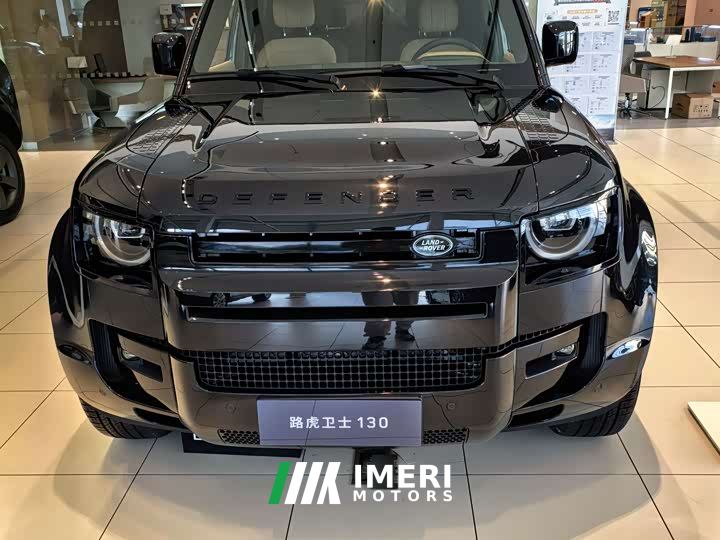 Land Rover Defender 130 3.0T X-Dynamic HSE