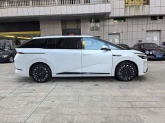 XPeng X9 2026 Extended Range 1602 Ultra - ფოტო 4