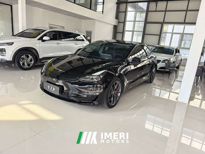 Tesla Model 3 Performance All-Wheel Drive - ავტომობილი ჩინეთიდან